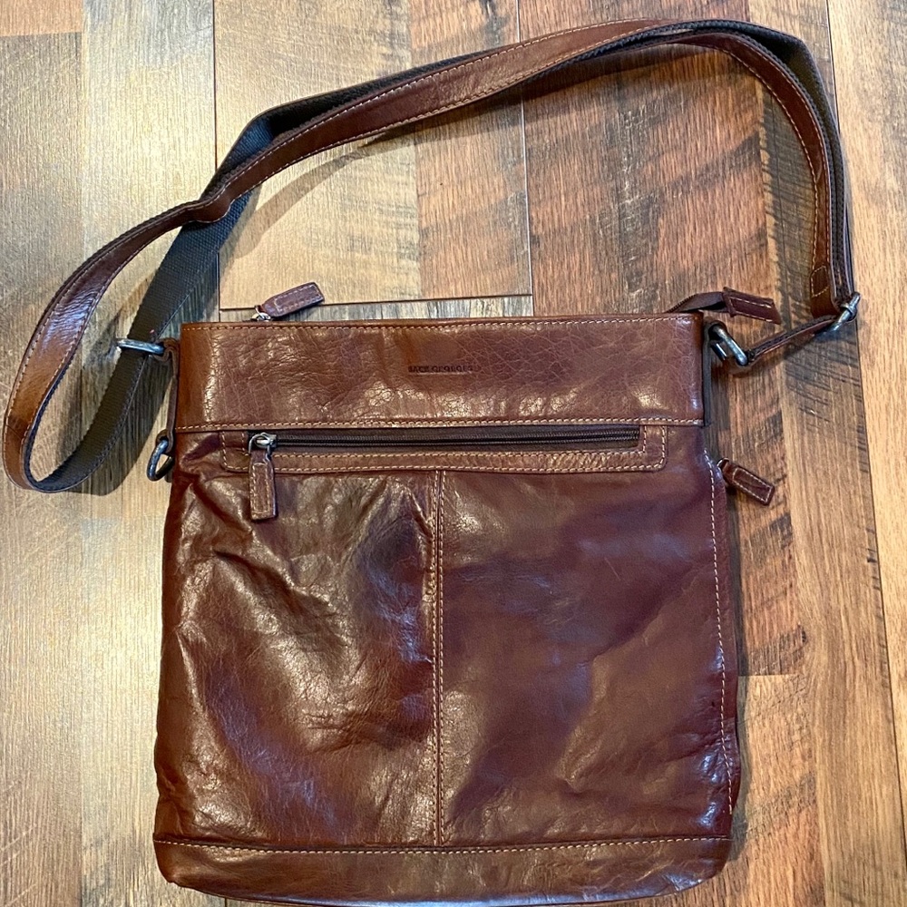 JACK GEORGES Voyager Crossbody Bag - Picture 2 of 8